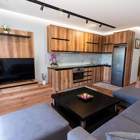Roel Apartments Sarandë Eksteriør billede
