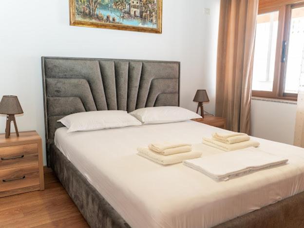 Roel Apartments Sarandë Eksteriør billede