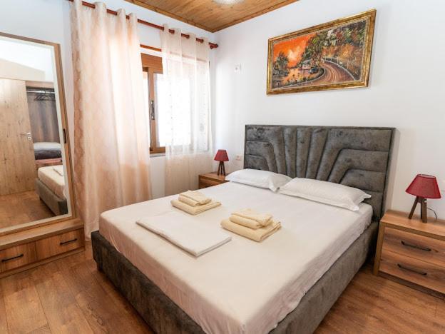 Roel Apartments Sarandë Eksteriør billede