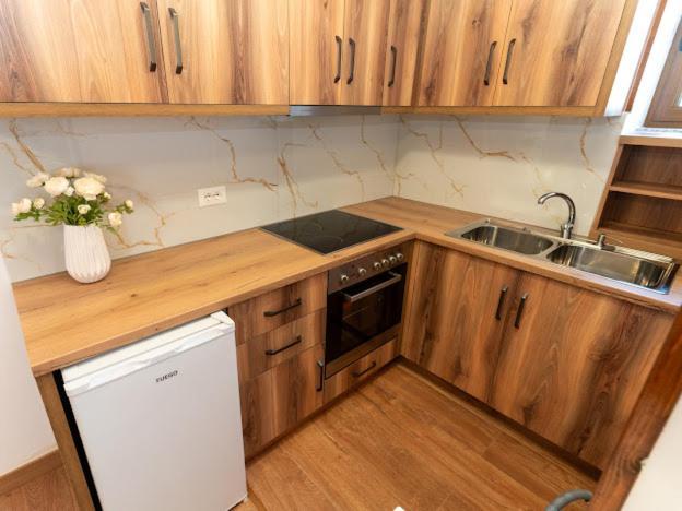 Roel Apartments Sarandë Eksteriør billede