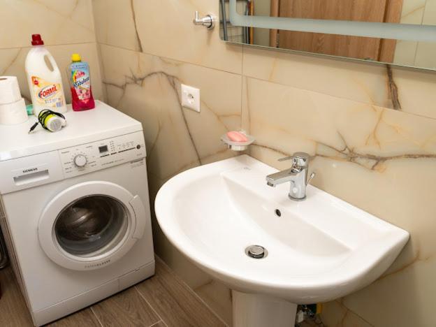 Roel Apartments Sarandë Eksteriør billede