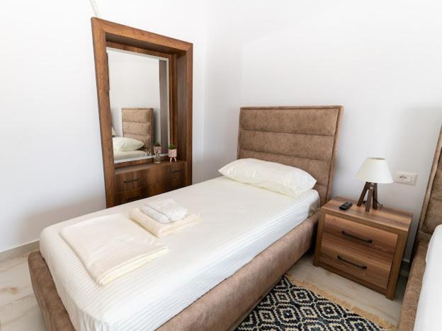 Roel Apartments Sarandë Eksteriør billede
