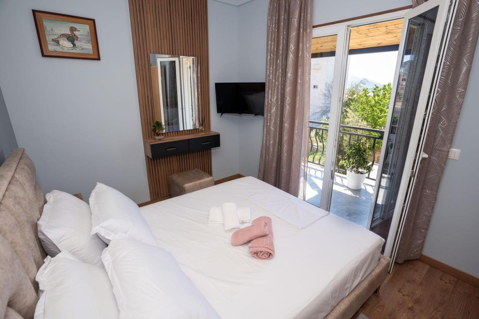 Roel Apartments Sarandë Eksteriør billede